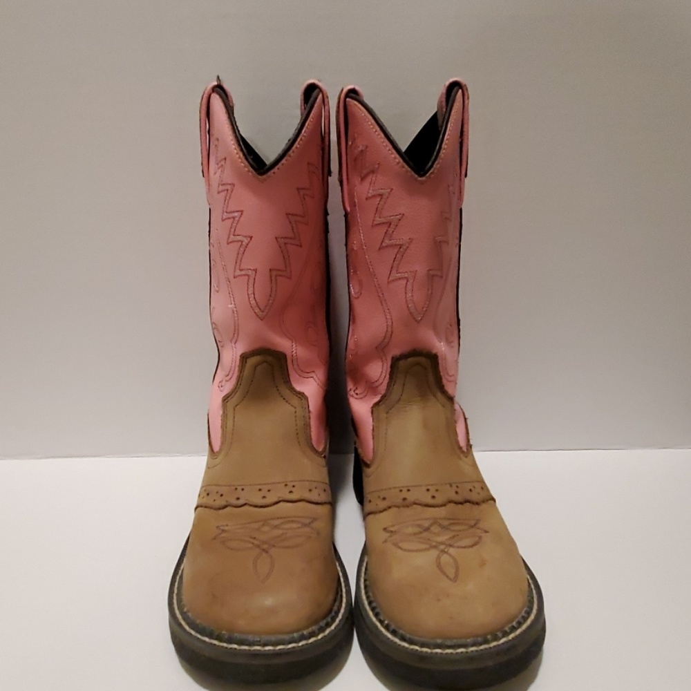 Old West cowgirl boots